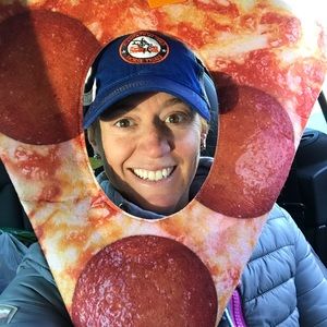 Meet your Posher, Casey